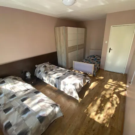 J&z Appartement Burgas